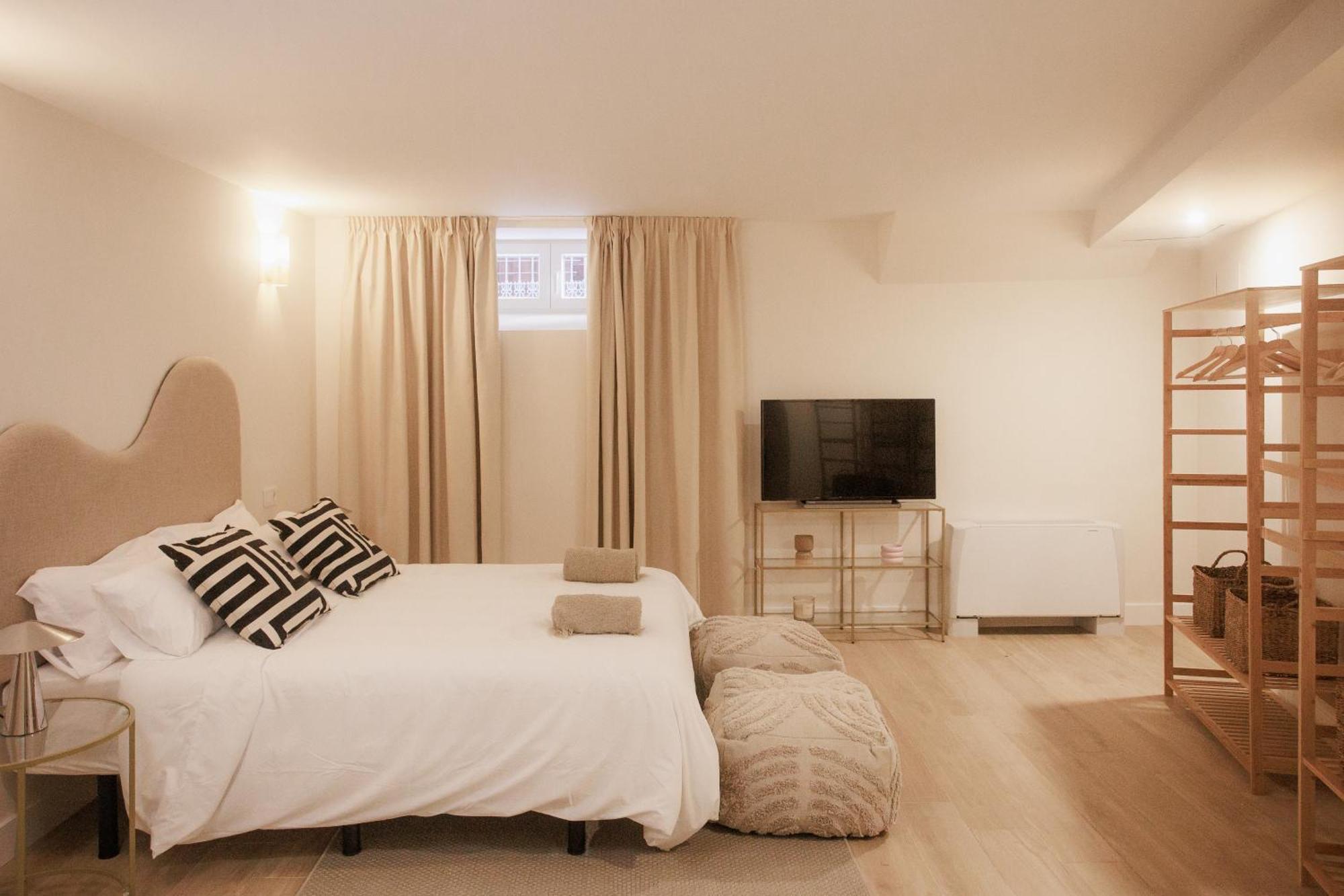 Apartamentos Cervantes Badajoz Buitenkant foto